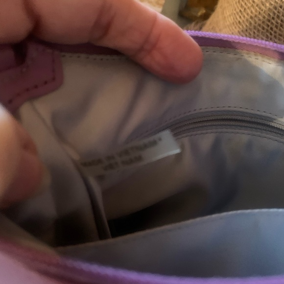 Coach crossbody, PURPLE, zips has SILVER lining, 2 pockets inside 1 zips. - Picture 8 of 9